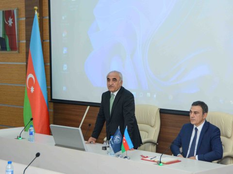 UNEC rektorundan nümunəvi addım - Gənc müəllimlər üçün motivasiya 