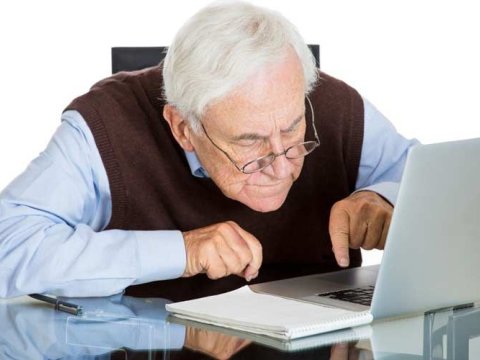 Yaşlı alimləri işdən çıxara bilmərik – Nazirin müşaviri