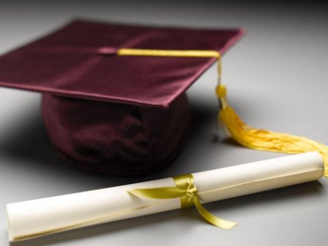 “Kredit alan tələbələrin gələcəkdə işlə təmin olunmasına da diqqət edilməlidir”.-MİLLƏT VƏKİLİ  