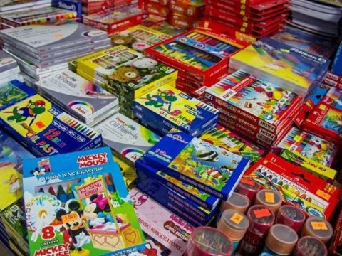 “Bir uşağın məktəb xərci 500 manat civarındadır”- Ceyran belindəki ləvazimatlar