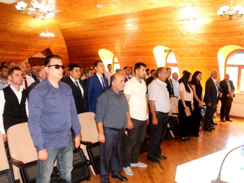 AzTU-nun baş müəlliminin hazırladığı “Yem kalkulyatoru” mobil tətbiqi fermerlərə təqdim olunub-FOTO