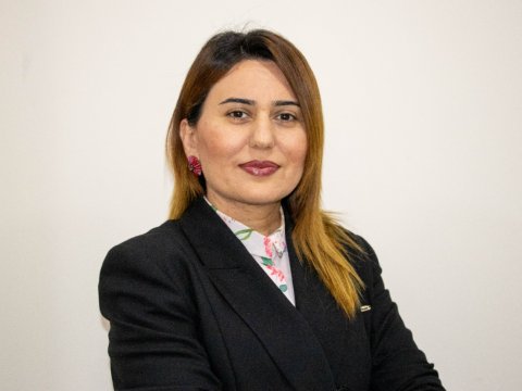 Necə etmək olar ki, tələbə özünü xoşbəxt hiss etsin?-Faydalı və praktiki üsullar
