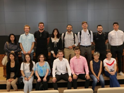 UNEC tələbələri Dövlət Neft Fondunun fəaliyyəti ilə tanış olublar