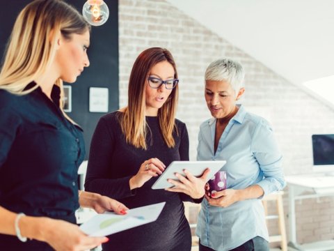 Direktor müəllimlərə bu tələbləri qoya bilməz-Qanuni ƏSASLAR