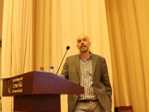 Tələbələr “Almaniyada təqaüdlü təhsil” mövzusunda məlumatlandırılıb     