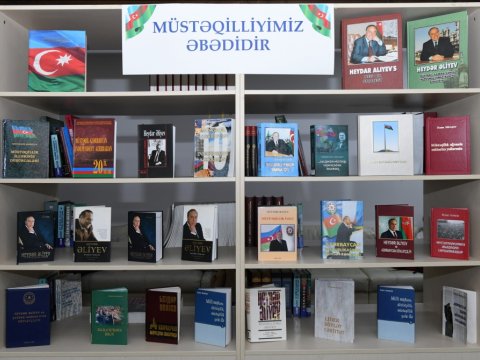 ADNSU-da “Müstəqilliyimiz əbədidir” adlı kitab sərgisi təşkil olunub