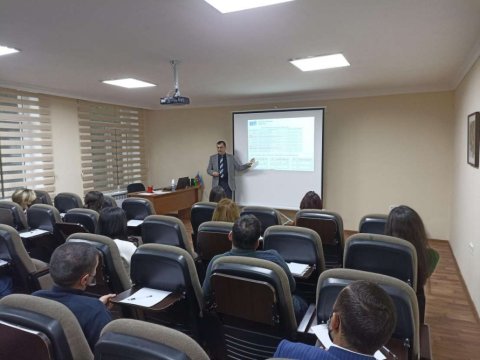 Zal nəzarətçisi sertifikatı əldə etmək istəyən namizədlərlə müsahibə mərhələsinə başlanılır