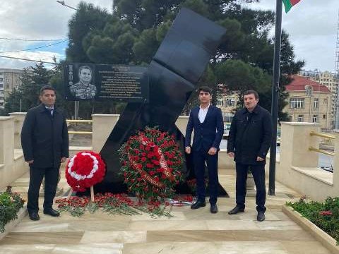 UNEC-in məzun şəhidləri anım günündə xatirəsi anılıb