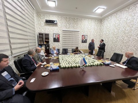 Ukrayna və digər xarici ölkələrin universitetləri ADNSU-da görüşdü