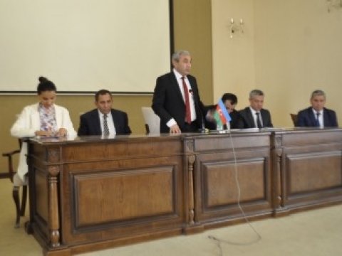 UNEC-də tədbir: Qloballaşma dövründə milli-mənəvi dəyərlərin qorunması
