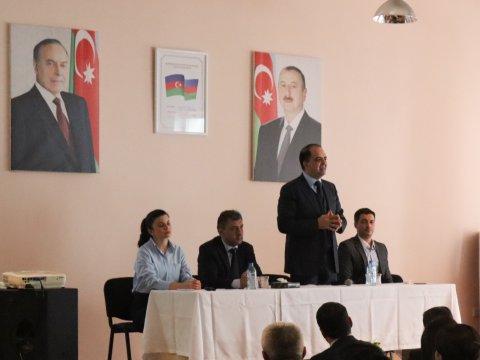 Astara məktəbliləri təhsil kreditlərilə bağlı maarifləndirilib-FOTO