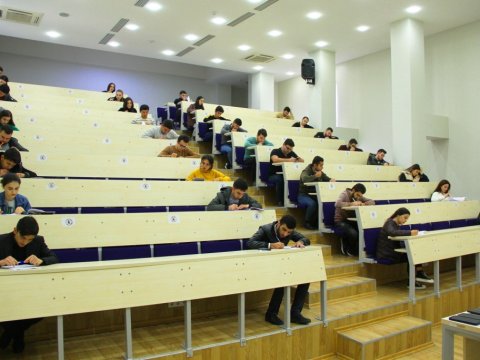 BMU tələbələri təcrübə proqramı üzrə imtahan təşkil edilib