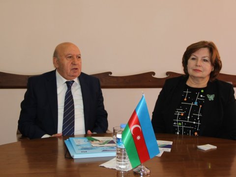 BMU rektoru IAAR nümayəndələri ilə görüşüb