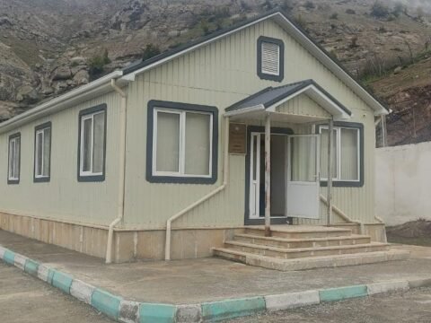 Nazirlikdən Lerikdə qapısı qıfıllanan məktəblə bağlı açıqlama-Araşdırma aparılır