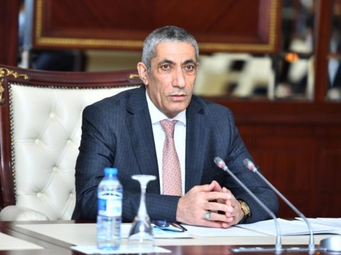 “Tələbələrin kəsrə görə pul ödəməsi rüşvətdir” - Siyavuş Novruzov