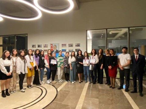 Zəfər Gününə həsr olunan rəsm müsabiqəsi keçirilib-FOTO