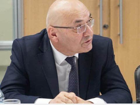 İrəli getmək istəyən universitetlərimizi kim tutub saxlayır?-TƏHLİL