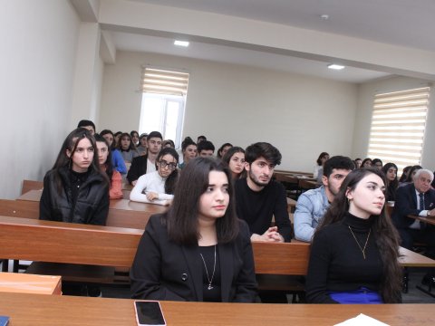 Tələbələr narkotiklərin qanunsuz dövriyyəsi ilə bağlı  maarifləndirilib-FOTO