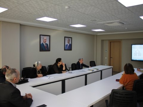 Biologiya və tarixdən qəbula uyğun tapşırıq nümunələri təhlil edilib  