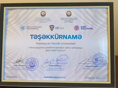 AzTU təltif olundu