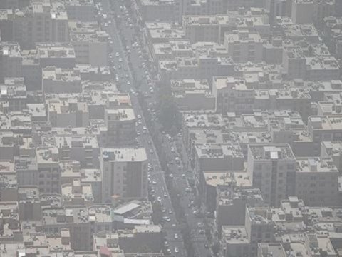 Tehranda bağçalar və ibtidai məktəblər bağlanıb  