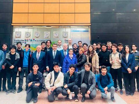 Koreyada təhsil alan azərbaycanlı tələbələrlə görüş