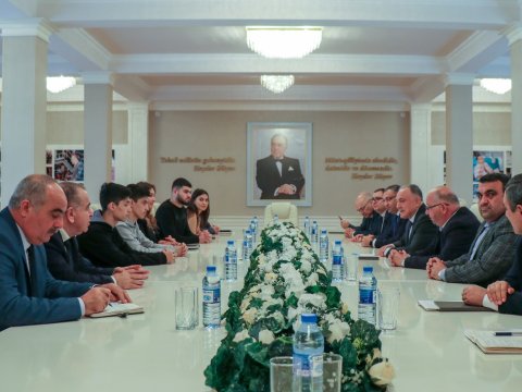 AzTU-nun rektoru Dünya Robot Olimpiadasında qalib olan 