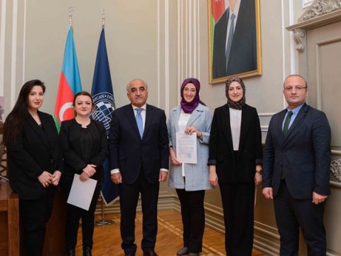 UNEC rektoru Orhun proqramının iştirakçıları ilə görüşüb-FOTO