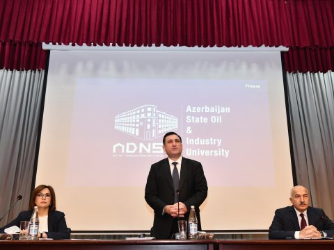Tatarıstanın mədəniyyət naziri ADNSU-da Elmi Şuranın iclasında iştirak edib