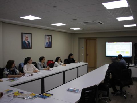 Qəbul imtahanında istifadə edilmiş tapşırıqlar müzakirə olunub