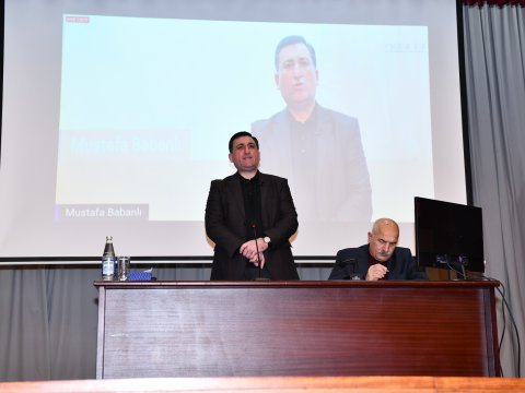 ADNSU-da növbəti “Açıq mikrofon” keçirilib