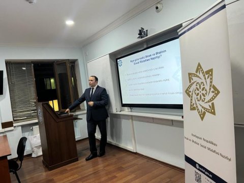 UNEC-də dövlət qulluğuna hazırlıqla bağlı infosessiya keçirilib