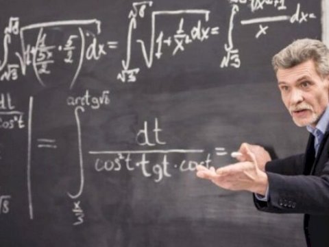 “Kişi müəllimlərin şagirdin nazını çəkəcək səbri qalmayıb”-Məktəbdəki  çatışmazlıq