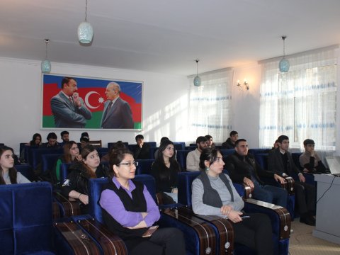  MDU-da təlimlər: Özünü kəşf et və məqsədlər 