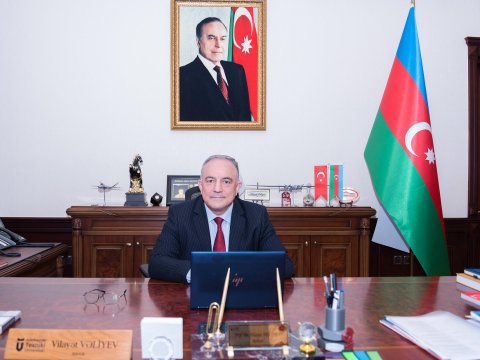 Dünya Azərbaycanlılarının Həmrəyliyi Günü və Yeni il münasibətilə təbriki-AZTU