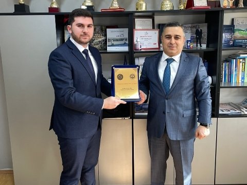 UNEC-də “İlin dekanı-2022” səsverməsi keçirildi