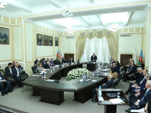 AMEA Rəyasət Heyəti aparatının yeni strukturu təsdiqləndi