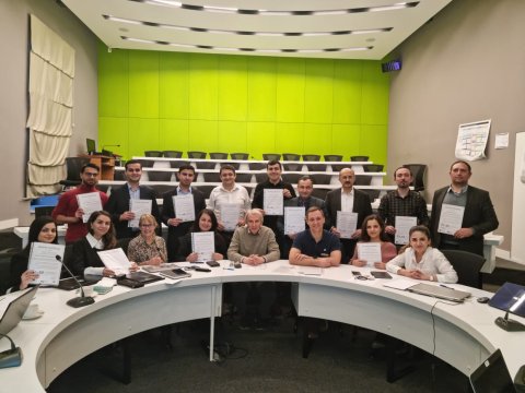 Neft akademiyasında beynəlxalq səviyyəli təlim keçirilib 