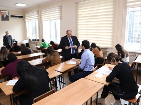 Bakı Slavyan Universitetində imtahan sessiyası davam edir