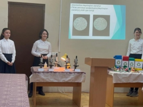 Gənc alimlər şagirdlərin məruzələrini yüksək qiymətləndiriblər