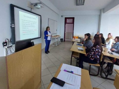 BMU-da elmi-metodiki seminar