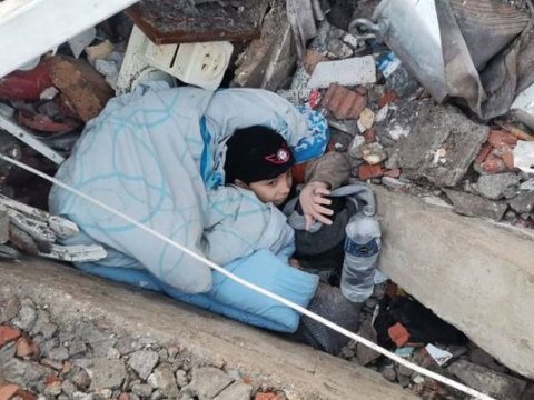 Dağıntılar altında qalan yaralıları bir neçə saniyədə tapan cihaz