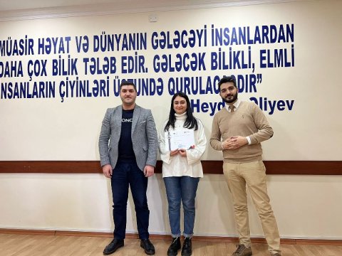 Rəqəmsal marketinq kursunu bitirənlərə sertifikat verilib
