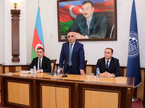 Türk dünyası iqtisad fakültəsinin dekanı UNEC-ə gəldi