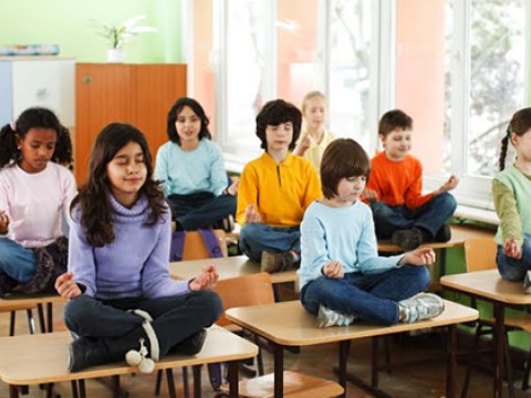 Uşaqların təhsil uğurlarını artırmağın yolu-MEDİTASİYA  