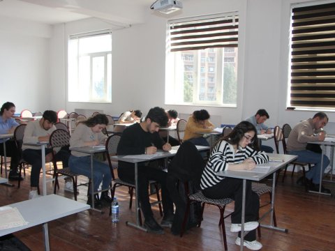 Coğrafiya və informatika fənləri üzrə sınaq imtahanı keçirib-DİM