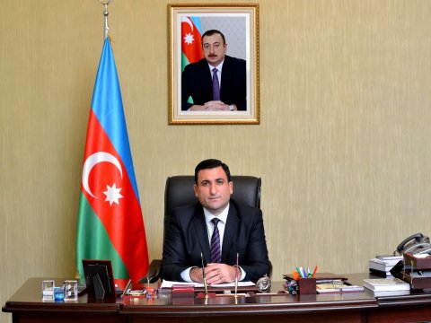 Rektor yubiley yaşını QEYD EDİR