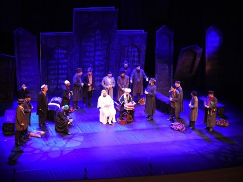 Heydər Əliyev Mərkəzində “Ölülər” pyesi anşlaqla izlənilib