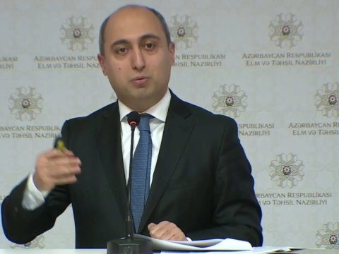 Elm və təhsil naziri brifinq keçirir - VİDEO