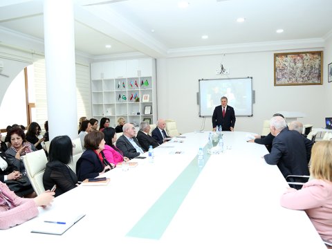 “Heydər Əliyev və Azərbaycan ədəbi-ictimai fikri” sessiyası keçirilib